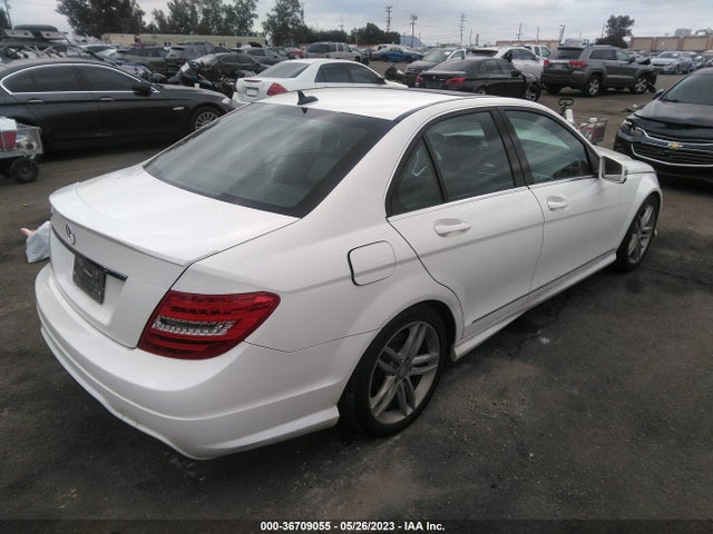 2013 MERCEDES-BENZ C-CLASS C 250 VIN: WDDGF4HB6DF975606