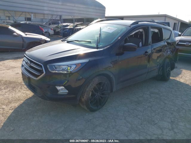 1FMCU0GD0JUD50163 Ford ESCAPE SE