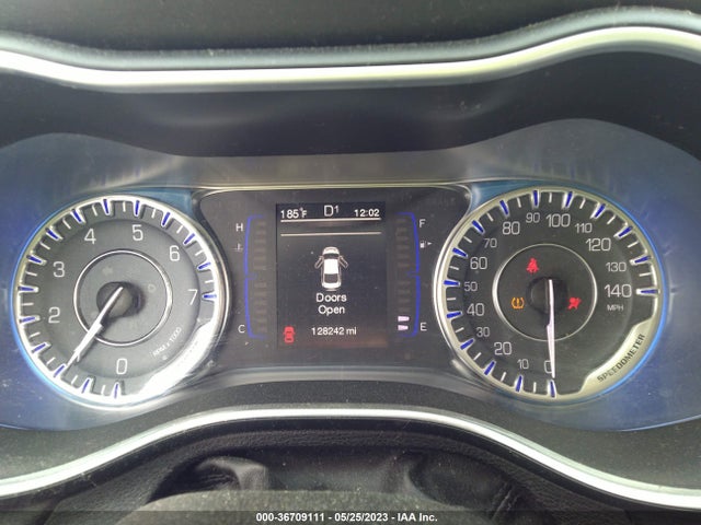 Chrysler 200 Limited 2015 1C3CCCAB6FN533363 Image 7