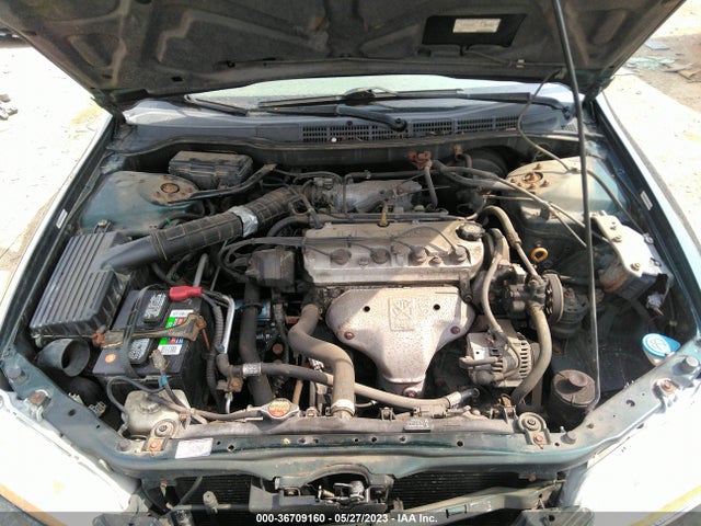 1999 HONDA ACCORD SDN LX VIN: JHMCG5641XC003027