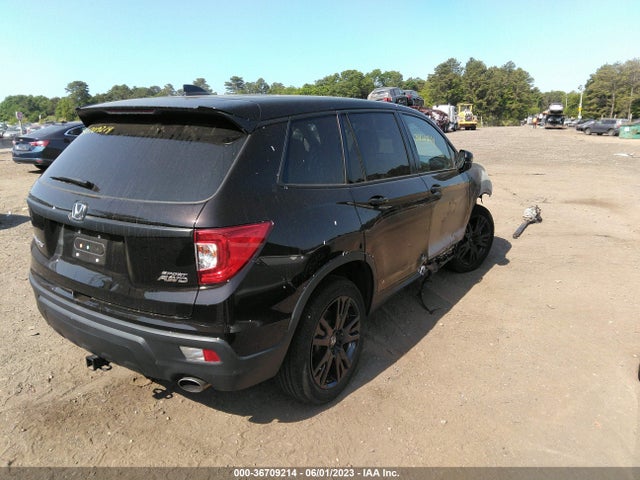 2021 HONDA PASSPORT SPORT VIN: 5FNYF8H25MB014053