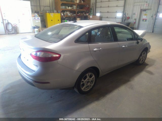 3FADP4BJ5GM166926 Ford FIESTA SE