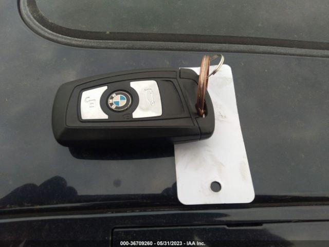 WBA3C1C51FK121518 BMW 3 Series 328i