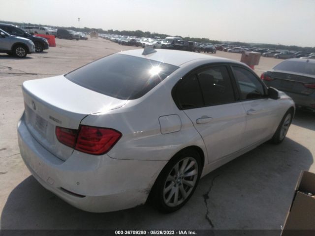 WBA3B1G57FNT07298 BMW 3 Series 320i