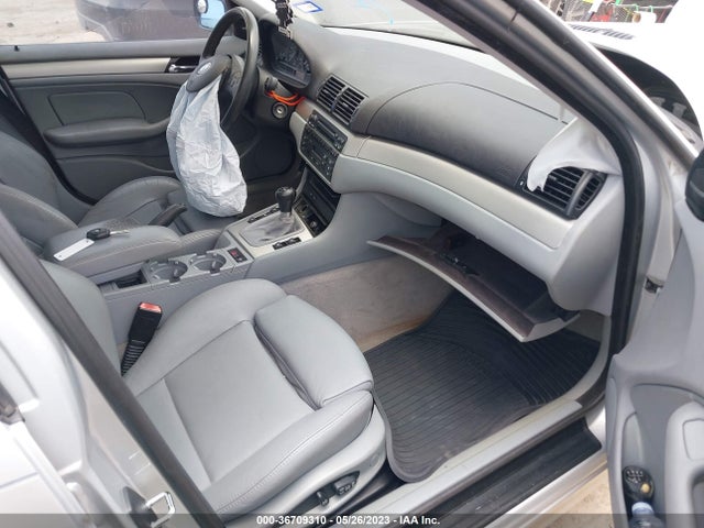 2004 BMW 3 SERIES 325I VIN: WBAET37454NH04825