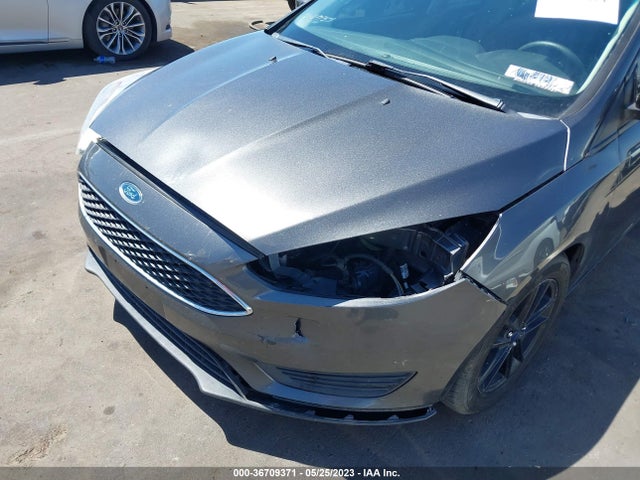 Ford FOCUS SE 2017 1FADP3K28HL290744 Image 7