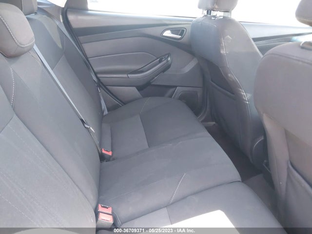Ford FOCUS SE 2017 1FADP3K28HL290744 Image 9