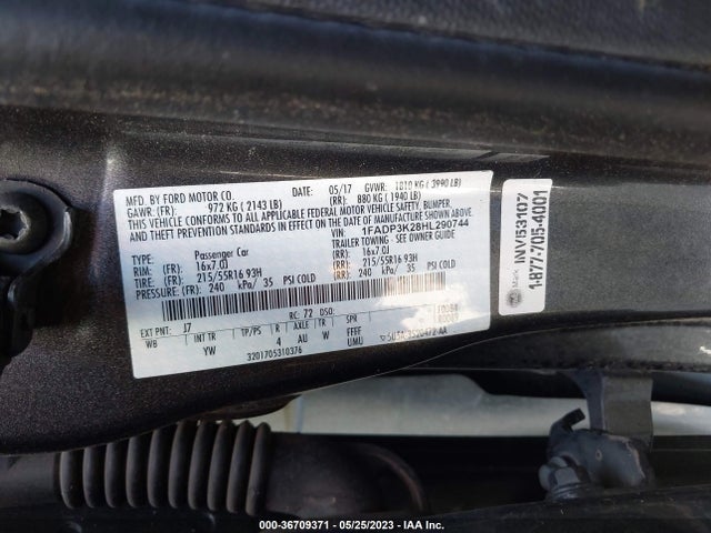 2017 FORD FOCUS SE VIN: 1FADP3K28HL290744