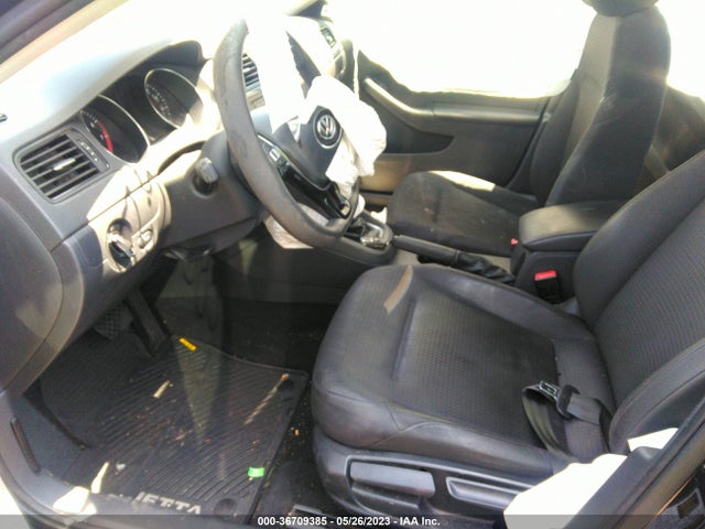 3VW2K7AJ6FM322132 Volkswagen Jetta Sedan 2.0l S W/technology
