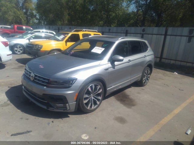 3VV4B7AX1KM111822 Volkswagen Tiguan Sel Premium