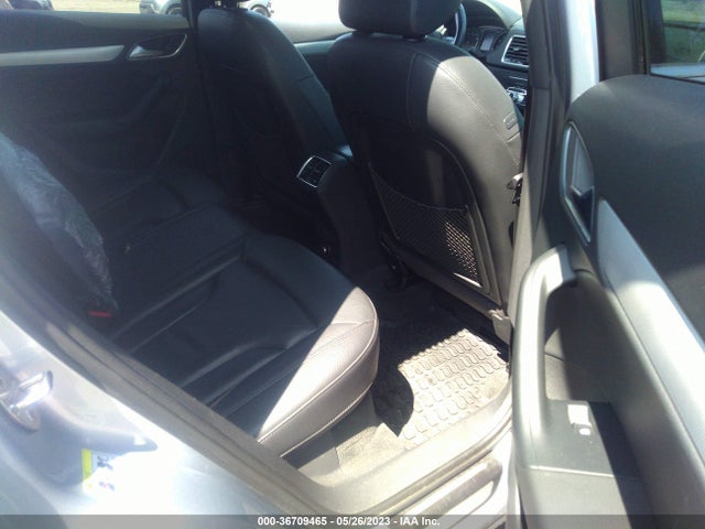 WA1JCCFS6JR031606 Audi Q3 Premium Plus