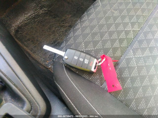 3KPA24AB3JE047764 KIA RIO S