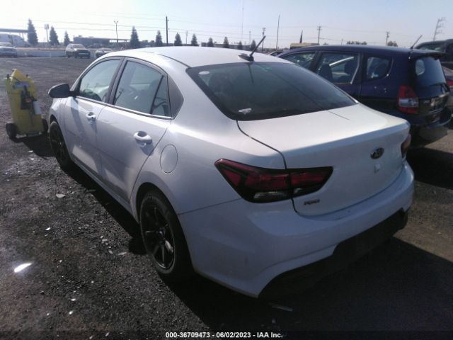 3KPA24AB3JE047764 KIA RIO S