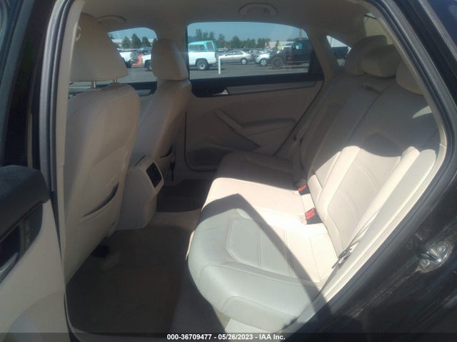 1VWBT7A31EC108907 Volkswagen PASSAT SE