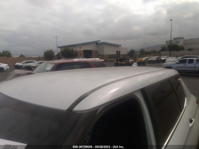 JA4J3UA88NZ011056 Mitsubishi Outlander Se
