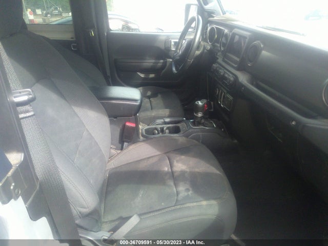 1C4GJXAN3MW721821 Jeep Wrangler Sport S