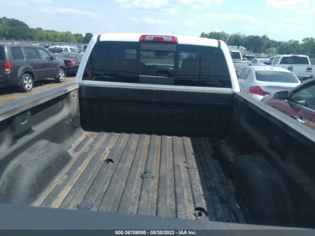 1GT12UEY8JF267437 GMC Sierra 2500hd Denali