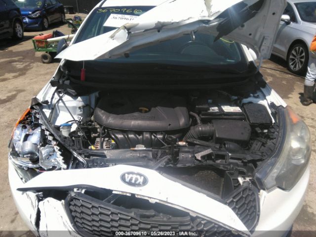 KNAFX4A84E5101812 KIA FORTE EX