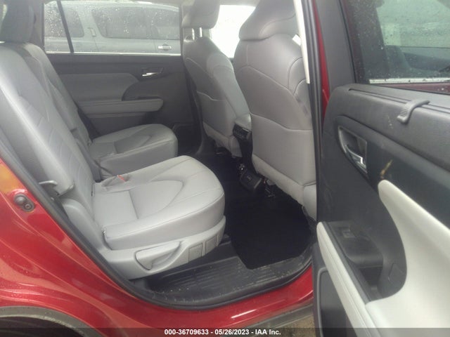 Toyota Highlander Xle 2022 5TDHZRBHXNS572519 Image 8
