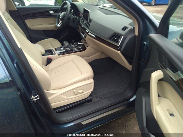 WA1BNAFY6J2233670 Audi Q5 Premium Plus