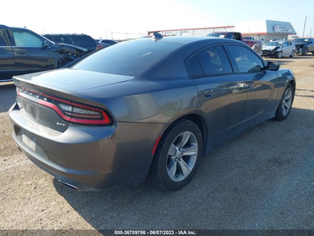 2C3CDXHG6FH765007 Dodge Charger Sxt