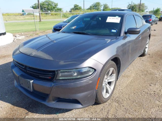 2C3CDXHG6FH765007 Dodge Charger Sxt