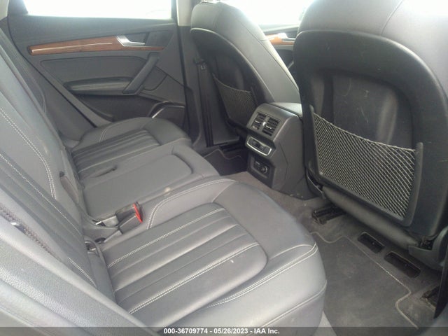 WA1BAAFYXM2023055 Audi Q5 Premium Plus