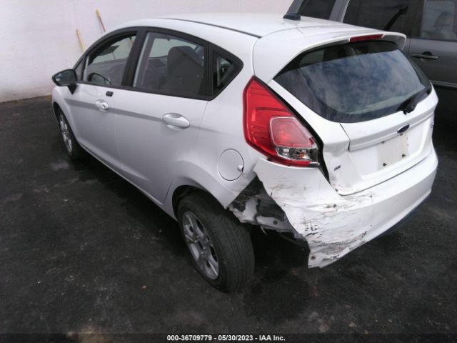 3FADP4EJ2FM221875 Ford FIESTA SE