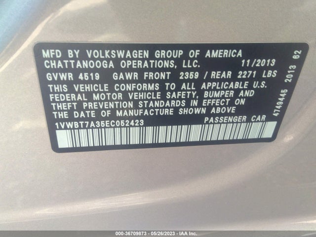 1VWBT7A35EC052423 Volkswagen Passat Se W/sunroof