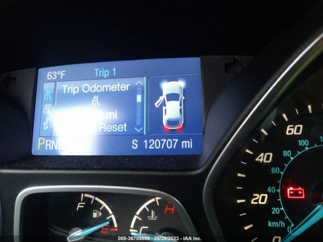 1FADP3F28EL242179 Ford FOCUS SE