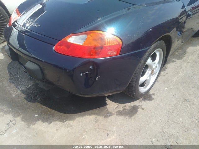 2000 PORSCHE BOXSTER VIN: WP0CA2989YU624057