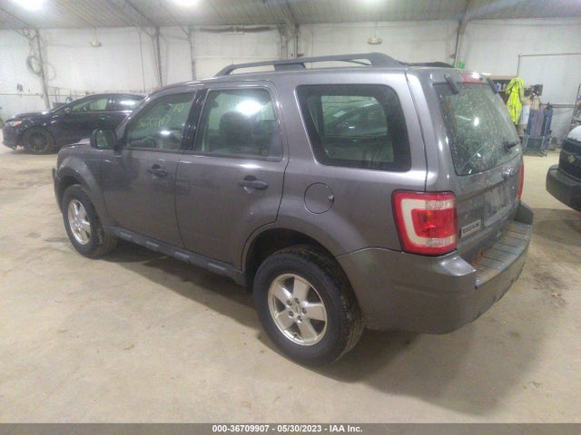 2011 FORD ESCAPE XLS VIN: 1FMCU0C78BKA54045