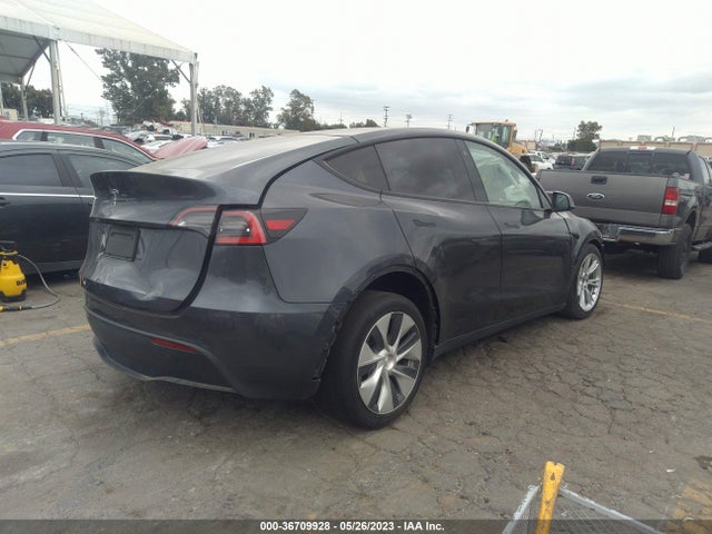 2021 TESLA MODEL Y STANDARD RANGE VIN: 5YJYGDEDXMF113902