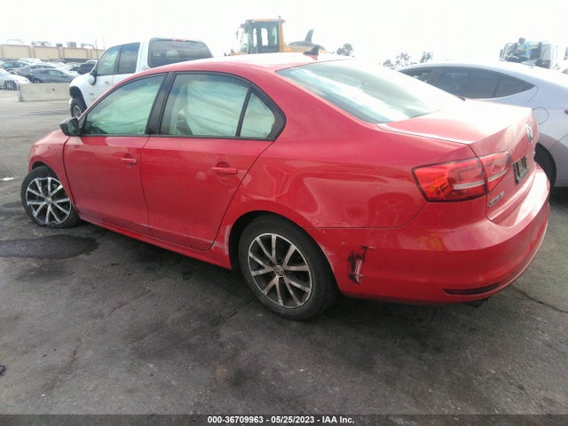 3VWD17AJ0FM350438 Volkswagen Jetta Sedan 1.8t Se