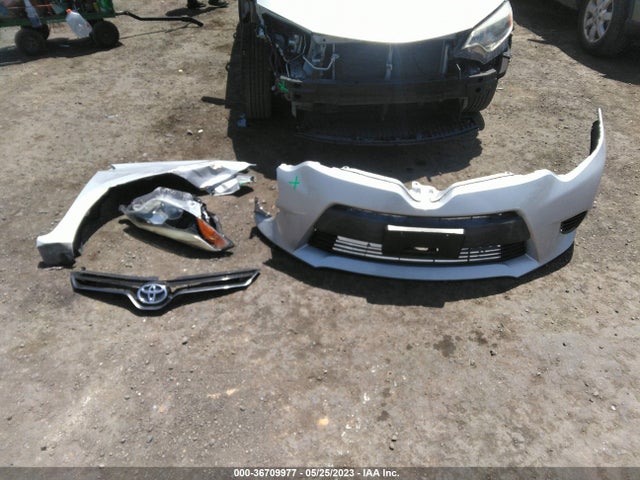 Toyota Corolla 2016 5YFBURHE6GP528482 Image 24