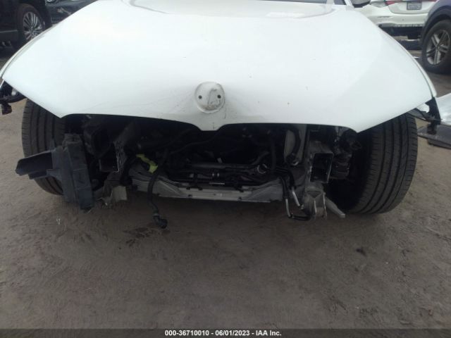 WBAJA9C58JB034008 BMW 5 Series 530e Iperformance