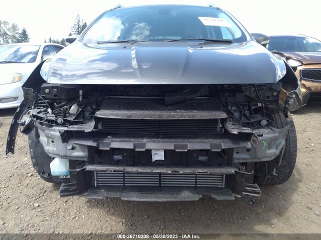 1FMCU9J97EUD71798 Ford Escape Titanium