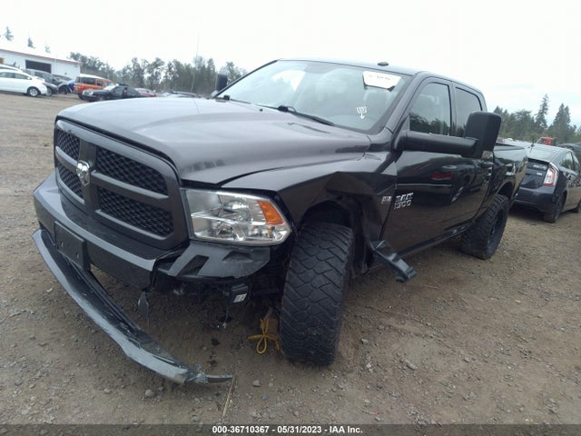 RAM 1500 Express 2017 3C6RR7KT0HG574075 Image 2