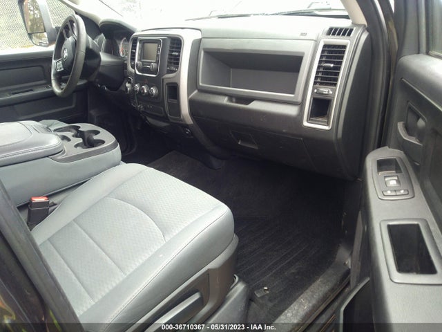 RAM 1500 Express 2017 3C6RR7KT0HG574075 Image 6