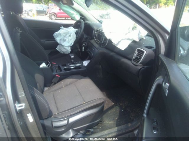 KNDPMCAC0J7429919 KIA Sportage Lx