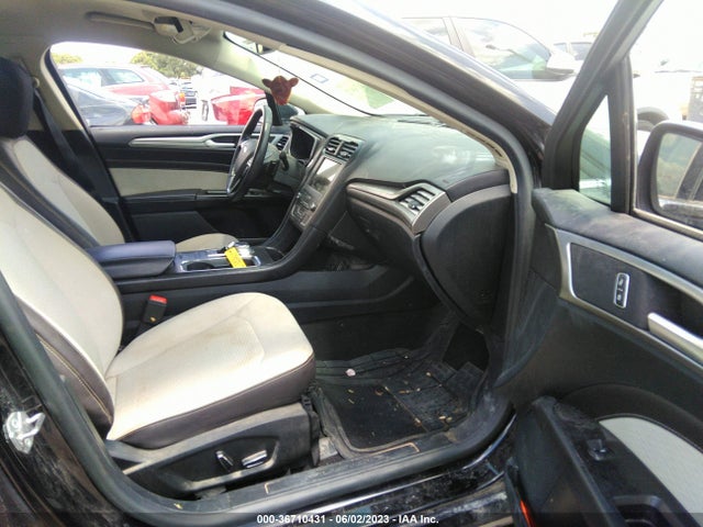 2019 FORD FUSION SE VIN: 3FA6P0HD3KR276355