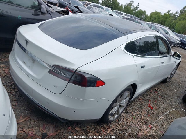 Tesla MODEL S 2014 5YJSA1H19EFP32693 Image 34