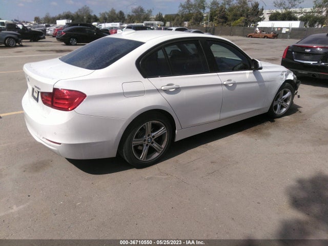 WBA3C1C57EK112756 BMW 3 Series 328i