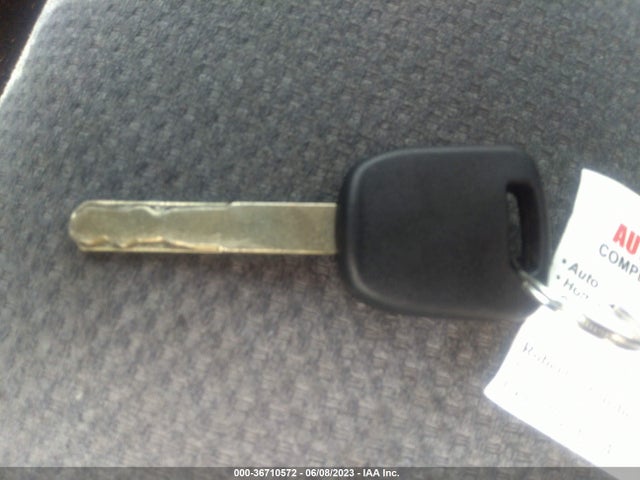 2007 HONDA PILOT EX VIN: 5FNYF28447B006643