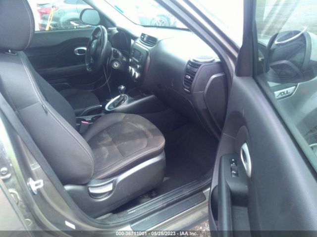 KNDJN2A2XG7333566 KIA Soul Base