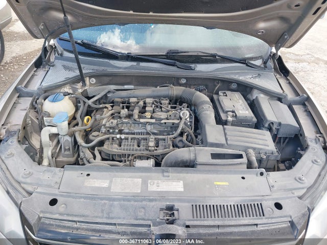 1VWBT7A39FC027400 Volkswagen Passat 1.8t Se