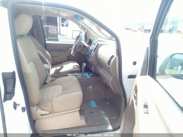 1N6AD0CW1FN735765 Nissan Frontier Pro-4x/sv