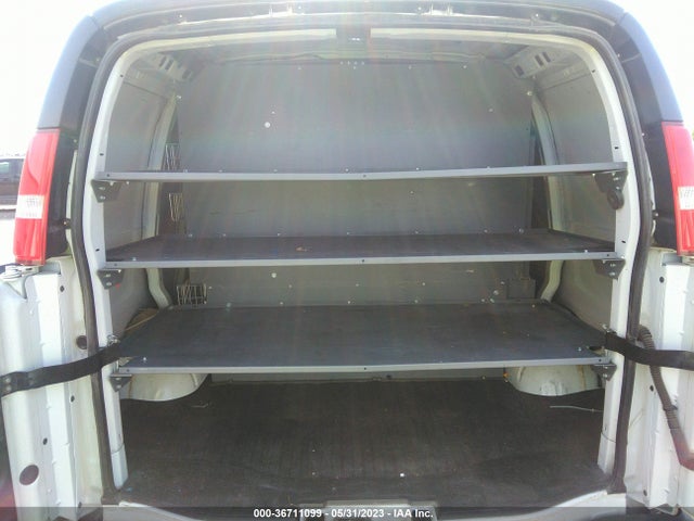 Chevrolet EXPRESS CARGO VAN 2019 1GCWGAFG2K1234573 Image 9