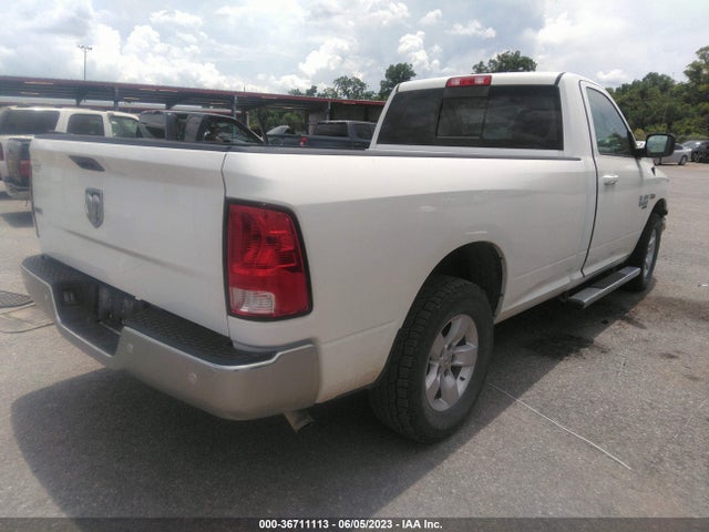 3C6JR6ET3KG702786 RAM 1500 Classic Slt