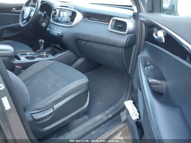 5XYPGDA54HG277378 KIA Sorento Lx V6